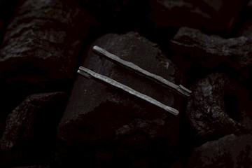 Calligraphy 墨摺 節理耳環 Oxidized Silver Earrings