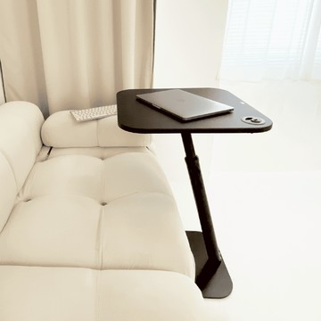 『超新福利品』【aka】多功能移動式升降邊桌_方形_黑&白｜茶几 邊桌 沙發桌 辦公桌 站立桌 工作桌 人體工學