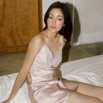 Kamilé Pajama 溫柔但堅定 絲綢睡裙 - M