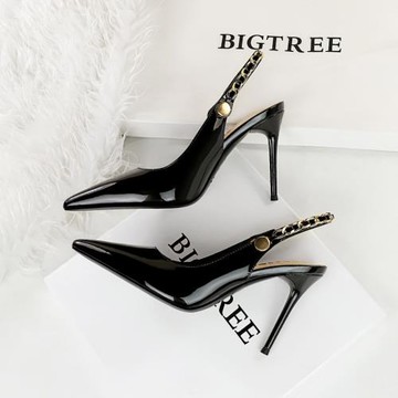 高跟單鞋女鏤空尖頭宴會金屬鏈子后絆帶少女不累腳韓版職業上班OL