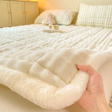 泡泡絨牛奶絨床墊褥子冬季加厚珊瑚絨宿舍單人床褥家用折疊軟墊