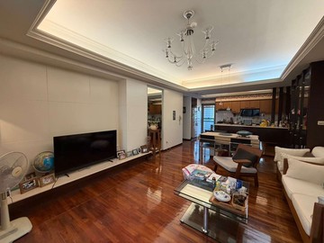 漢神巨蛋商圈知名豪宅〝京城之星〞高樓層三房平車｜高雄市左營區明華一路