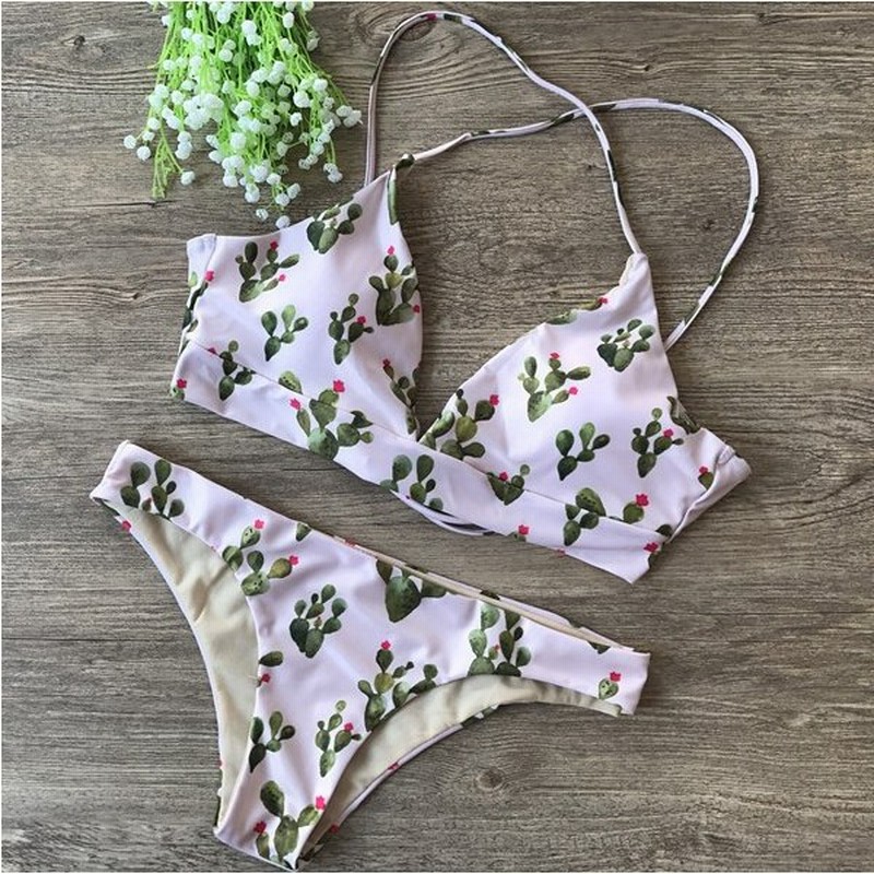 ワイヤーなし水着 レディースビキニ 盛れる クロスビキニ パッド付き 通販 Lineポイント最大0 5 Get Lineショッピング