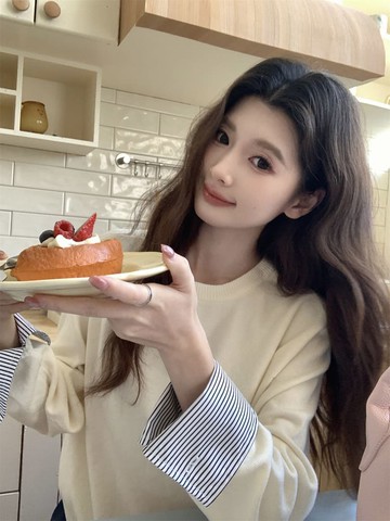 【missy shop】勇往直前拼接格紋袖口針織上衣-91252