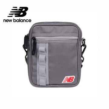 【New Balance】 NB 休閒斜背小包_中性_深灰色_LAB51531CAS