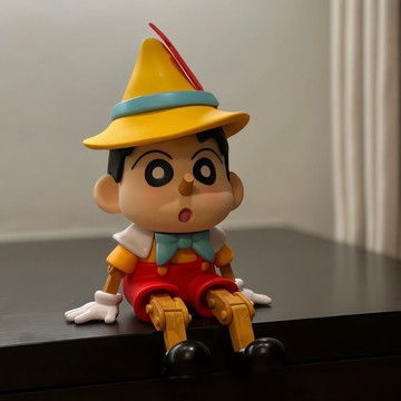 手辦✨ 手辦擺件 匹諾曹蠟筆小新木偶手辦野原新之助潮玩公仔桌面車載擺件禮物玩具