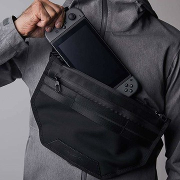 ATOM X SLING 防盜機能隨身包 迷彩黑