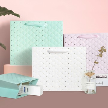 現貨〔禮品紙袋C6C】ins風禮品手提袋 紙袋 ♥ 生日包裝 高質感 生日送禮 禮品袋 手提袋 交換禮品 包裝袋 袋子