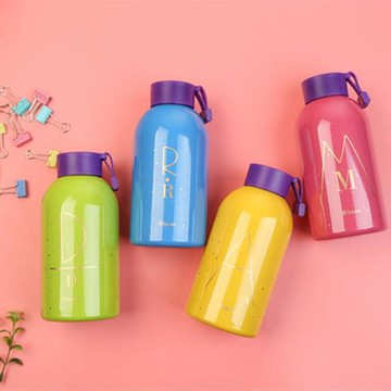 大容量650ml保溫杯學生大肚304不銹鋼水杯子女便攜可愛帶蓋保溫杯