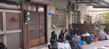 岡山前峰路透天｜高雄市岡山區前峰路