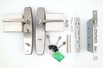 金冠牌SC-50115 (砂面) 三段內轉式 葉片鑰匙 水平鎖 面板鎖板手鎖 水平連體鎖 大門鎖 防盜鎖 玄關