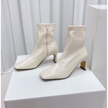 衣玲東大門時尚韓版ins簡約pu純色潮流拼接側拉鏈方頭短靴女