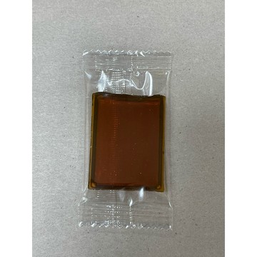 想買幾片下幾片1️⃣片1️⃣片賣賣場 龜鹿寶湯塊 宜鋐食品 食品 龜鹿二仙膠 湯塊 每塊連包裝袋大約8-11公克左右