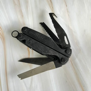 [沐沐屋]Leatherman Charge Plus 工具鉗-黑