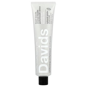 Davids, 優質天然牙膏，薄荷 + 木炭，5.25 盎司（149 克）