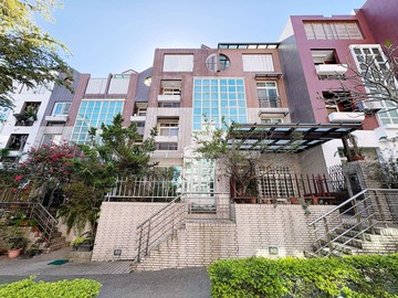 社區庭院透天「富群花園」日式花園車庫寬敞舒適採光｜新竹市香山區富群街