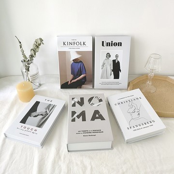 Make Great 拍照道具模型書  24 x 16 x 3.4cm + 26.7 x 17.5 x 5.4cm + 26.7 x 17.5 x 4.2cm  多色