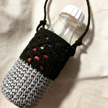 黑灰色飲料提袋