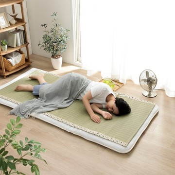 【IKEHIKO】熊本八代草蓆白水 優質藺草製輕巧易收納 吸汗除臭天然纖維 透氣強減少電力消耗 炎熱天氣享受清爽睡眠