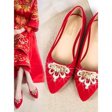 紅色低跟單鞋女2023新款舒適平底尖頭淺口仙女中式婚鞋孕婦新娘鞋