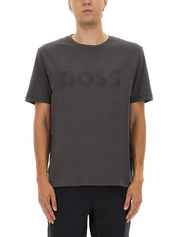 boss t-shirt with logo
