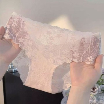 已售9642件💖默契滿分💯 無痕蕾絲內褲女士法式純慾風2025新款A類抗菌性感三角褲夏季薄款 RY91