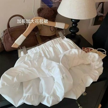 【雲朵蓬蓬花苞褲裙】白色高腰半身短褲 小個子微胖顯瘦短褲 淡人穿搭裙 短褲裙 高腰短褲 高腰裙 短褲高腰