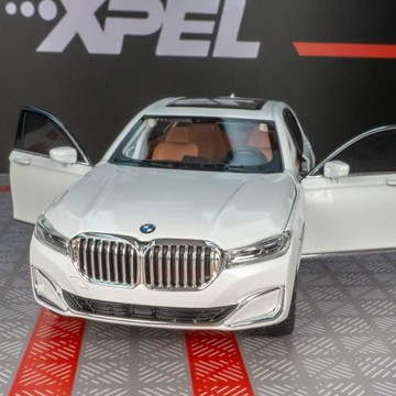 車致CZ24482仿真760Li轎車合金模型擺件收藏轉向避震兒童玩具車