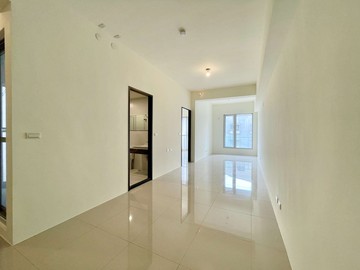 瑞豐國中｜近輕軌凱旋二聖全新三房平車｜高雄市前鎮區瑞興街