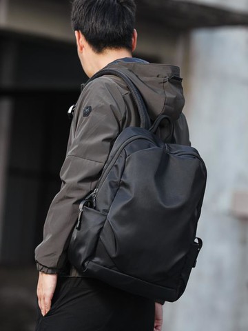 大容量旅行背包男士休閒後背包大學生書包男多功能商務電腦包男包【林之舍】