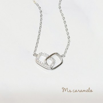 【焦糖小姐 Ms caramelo】925純銀鍍K白 鋯石項鍊 雙環相扣項鍊