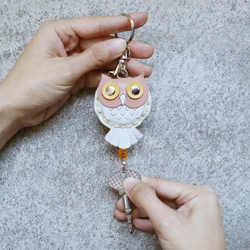 貓頭鷹溜溜球鑰匙圈/伸縮鑰匙圈/易拉扣(顏色隨機出貨)