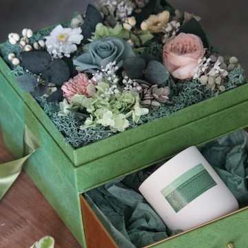 【Bloom & Grace 永生花禮花藝店】香氛蠟燭雙層永生花禮盒 永生花 禮盒 節日送禮 禮物