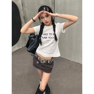 美式高街正肩短袖女夏季新款字母印花修身顯瘦t恤辣妹百搭上衣ins