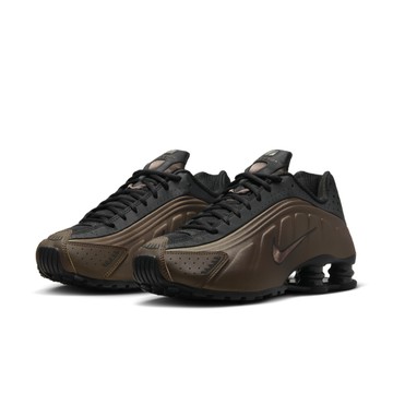 【NIKE】NIKE SHOX R4 女 休閒鞋 彈簧鞋 棕黑-AR3565007