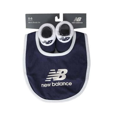 NEWBALANCE 男嬰兒圍兜學步襪組-童裝 嬰兒 幼兒