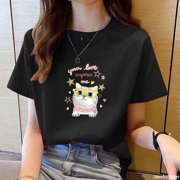 可愛貓咪上衣 大尺碼上衣 100%純棉 女生短袖 短袖上衣 短袖T恤女 可愛印花T桖 吸汗透氣不起球 寬鬆遮肚 多色可選