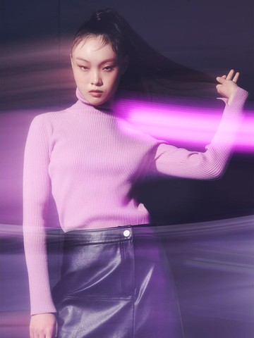 Essential Turtleneck Pullover - Pink