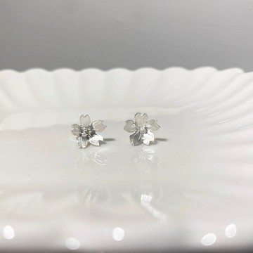 櫻花 花朵 - 純銀耳針 耳環 耳夾 閨蜜