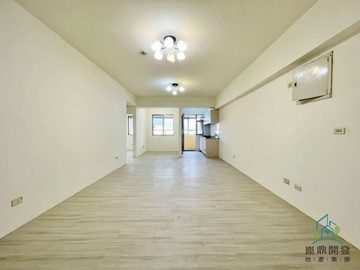 崇德商圈低總價/全新整理三房車位/近金谷市場｜台中市北屯區松和街