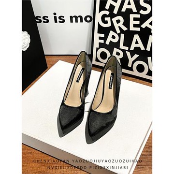 黑色防水臺高跟鞋女2025新款增高尖頭淺口氣質12CM超高跟綢緞單鞋