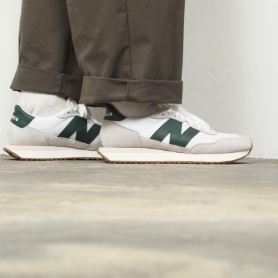 ニューバランス New Balance MS237RF スニーカー ホワイト×グリーン 