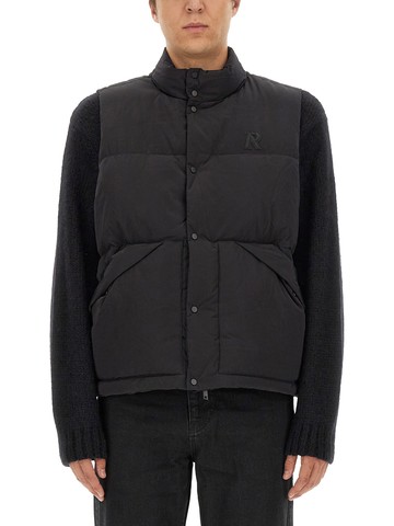 represent nylon vest.