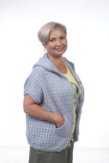 帶兜帽和口袋的藍色手工針織棉質背心