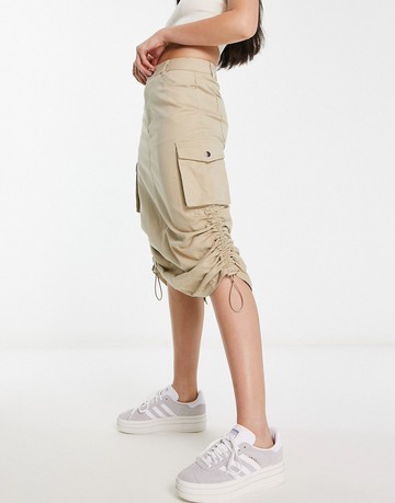 New Look cargo midi skirt in stone-Neutral