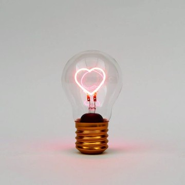 SUCK UK｜充電式LED霓虹造型燈泡（粉色愛心）
