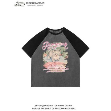可愛貓咪印花插肩短袖T恤男女甜美風小眾半袖tee百搭麂皮絨體恤衫