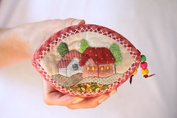 拼布鑰匙包。女士汽車鑰匙包。柔軟布藝鑰匙圈。