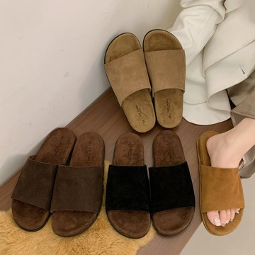 【現貨出清】舒適素色絨面一字寬帶平底拖鞋．白鳥麗子