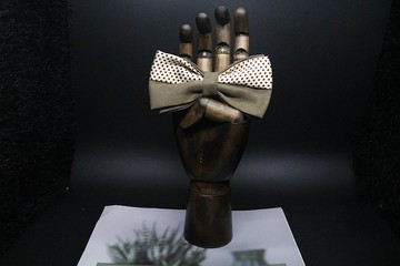 卡其色拼接波点文艺范领结百搭蝴蝶结